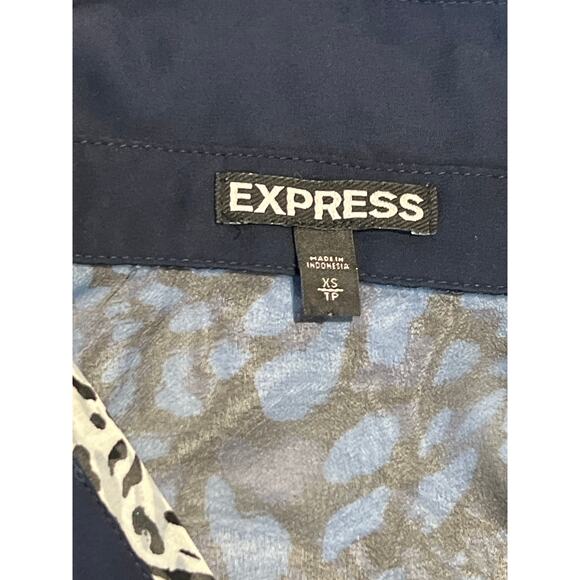 Express Sheer Big Cat Print Short Sleeve Blouse Womens Size XS Mob Wives Cheetah - Picture 6 of 7